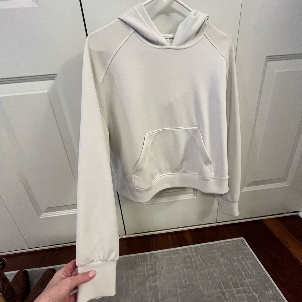 Lululemon Women's Softstream Cream Hoodie - Picture 4 of 7
